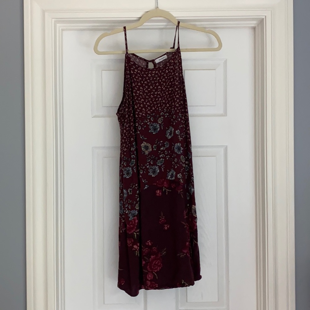 patterned burgundy dress